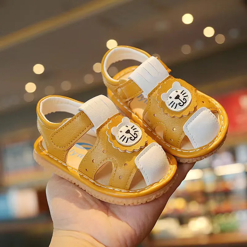 Squeaky Lion Summer Baby Sandals